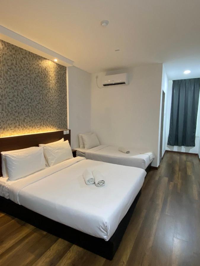 Atabara Boutique Hotel Kuantan Kültér fotó