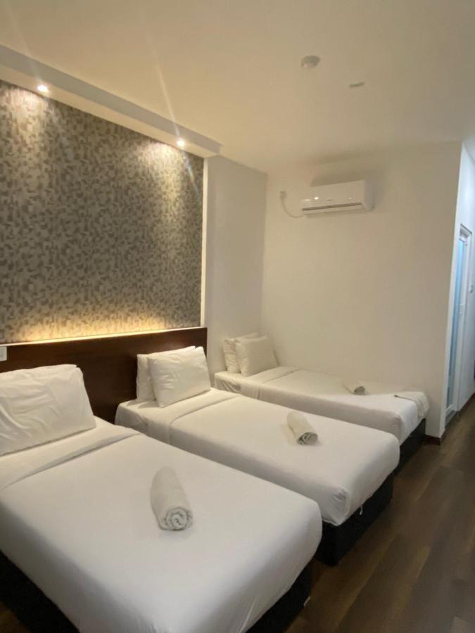 Atabara Boutique Hotel Kuantan Kültér fotó
