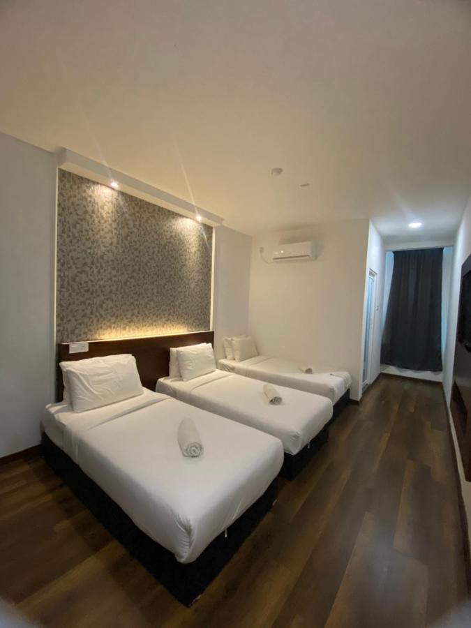 Atabara Boutique Hotel Kuantan Kültér fotó